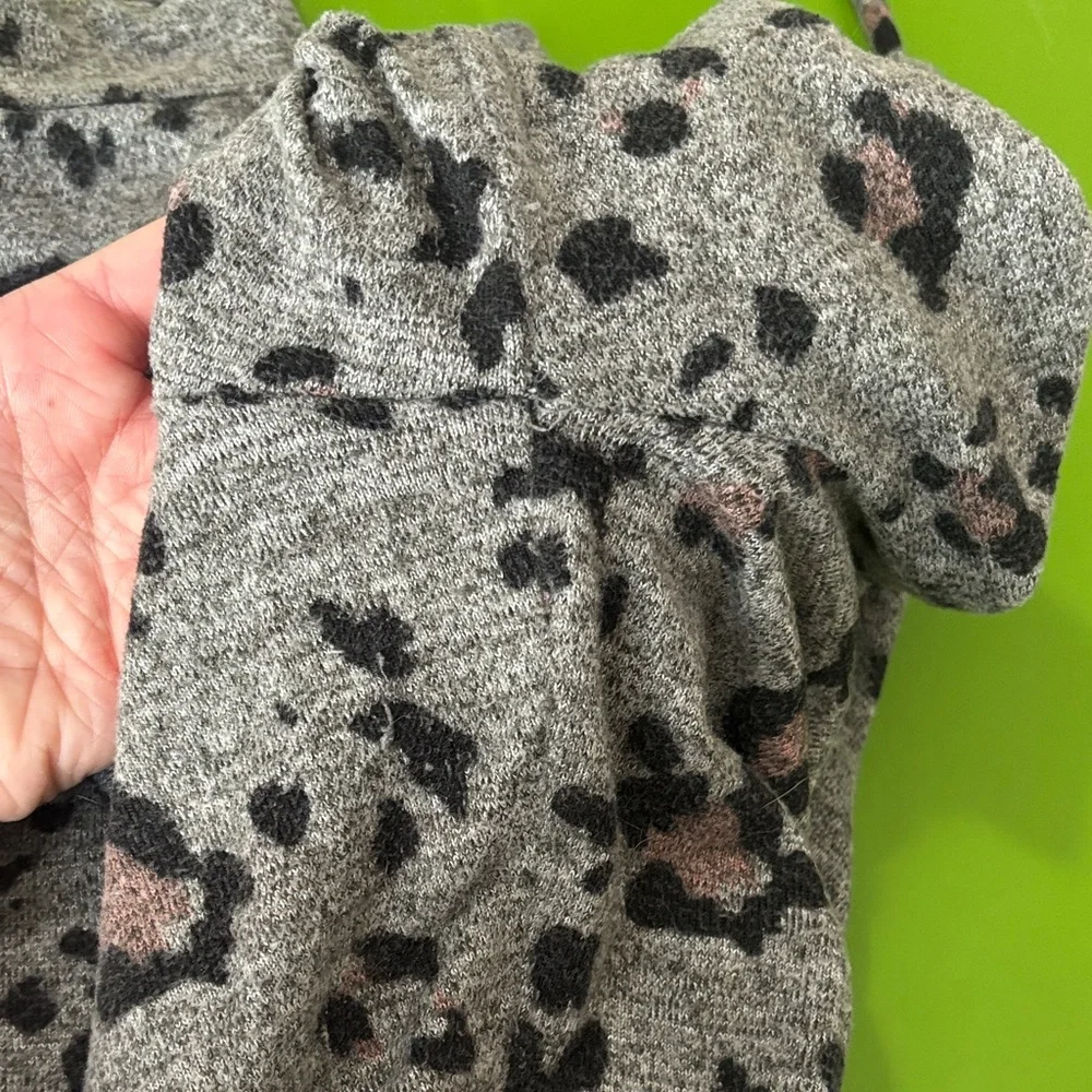 Maurices Gray Animal Print Set - Picture 3 of 14